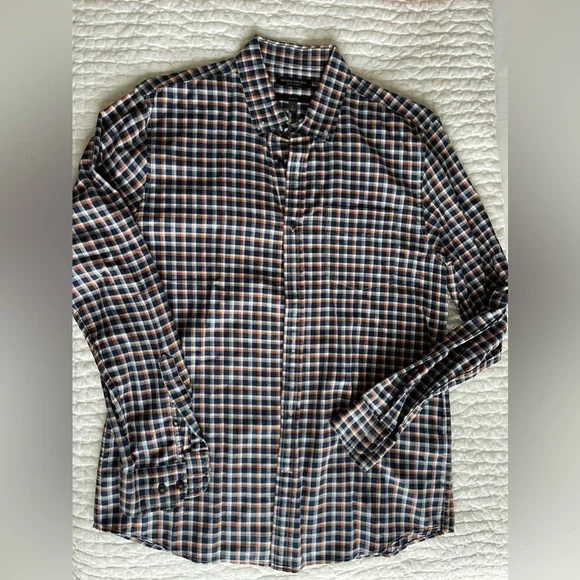Banana Republic Slim-Fit Luxe Flannel Shirt - Picture 2 of 5